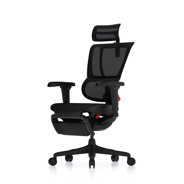 Mirus Ultra gaming chair with black frame 45º left view